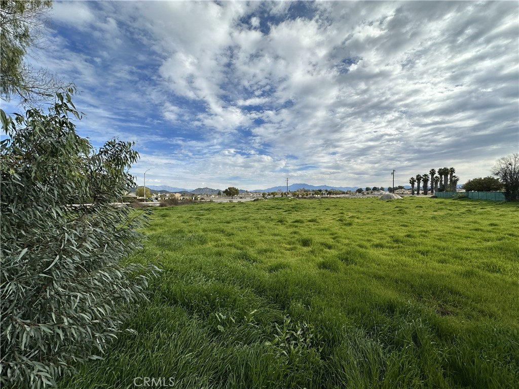 0 Chade Menifee, CA 92584 - Photo 5 of 17 a view of yard with ocean