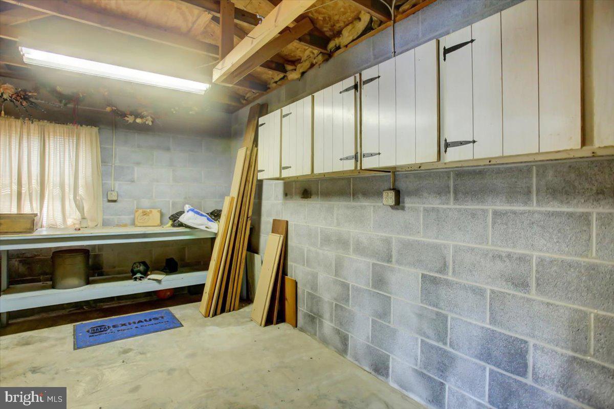2180 Sollenberger Road Chambersburg, PA 17202 - Photo 20 of 21 Gallery Image 20