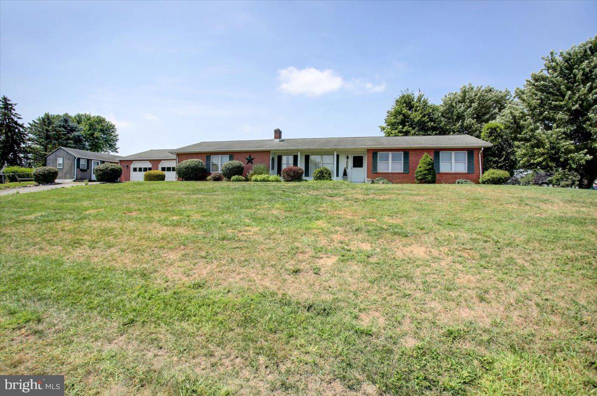 2180 Sollenberger Road Chambersburg, PA 17202 - Photo 2 of 21 Gallery Image 2