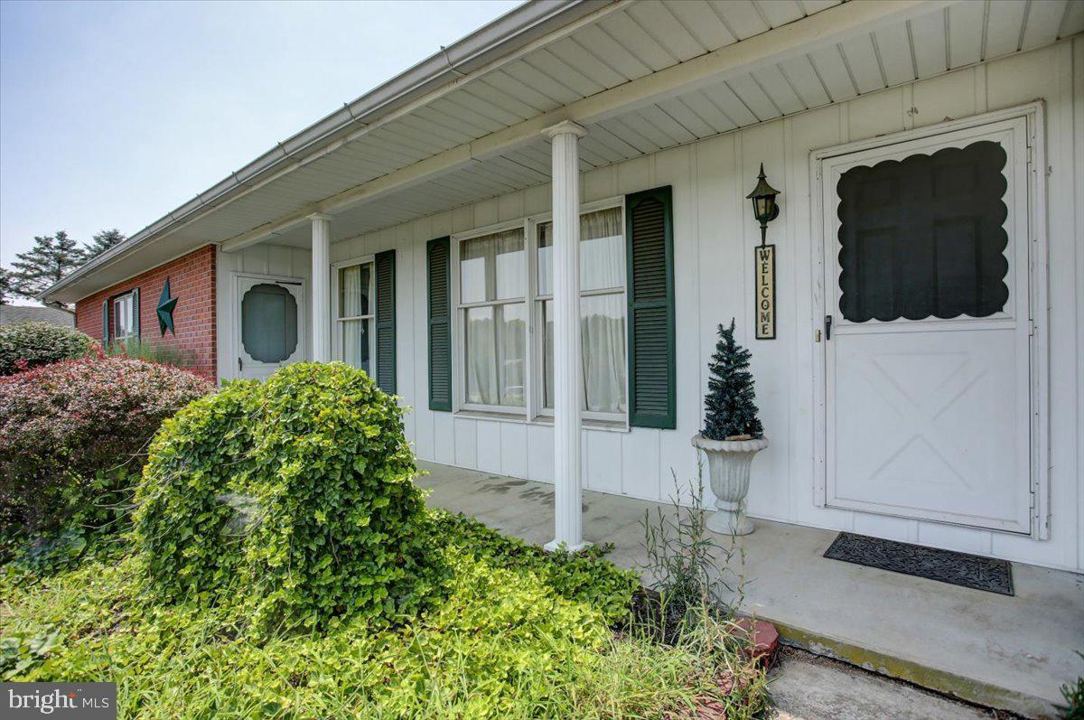 2180 Sollenberger Road Chambersburg, PA 17202 - Photo 6 of 21 Gallery Image 6