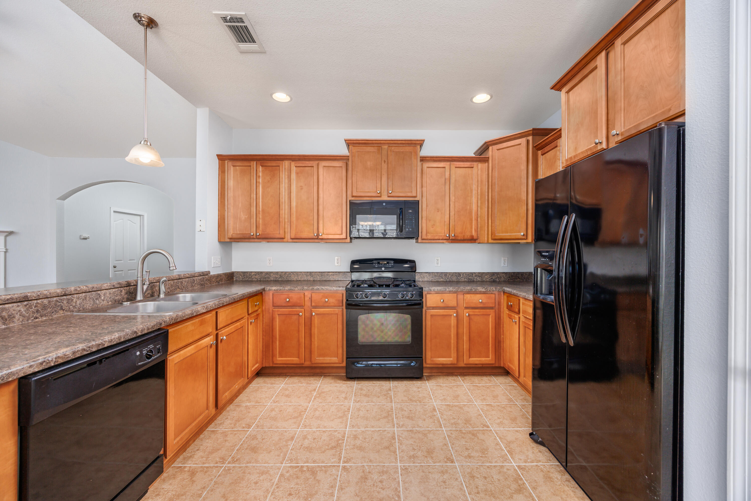160 Concert Court Freeport, FL 32439 - Photo 12 of 31 160 Concert Court-18