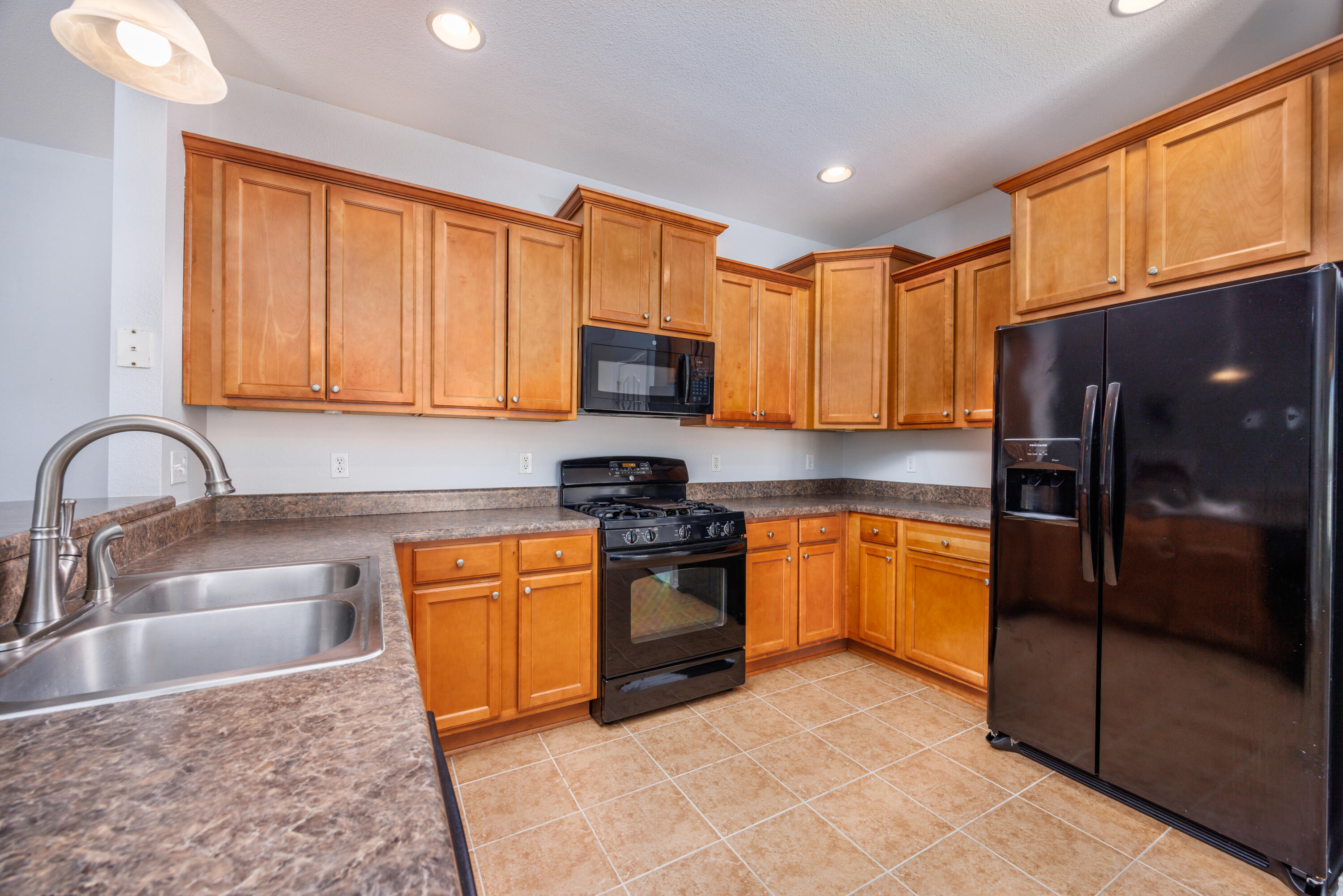 160 Concert Court Freeport, FL 32439 - Photo 13 of 31 160 Concert Court-19