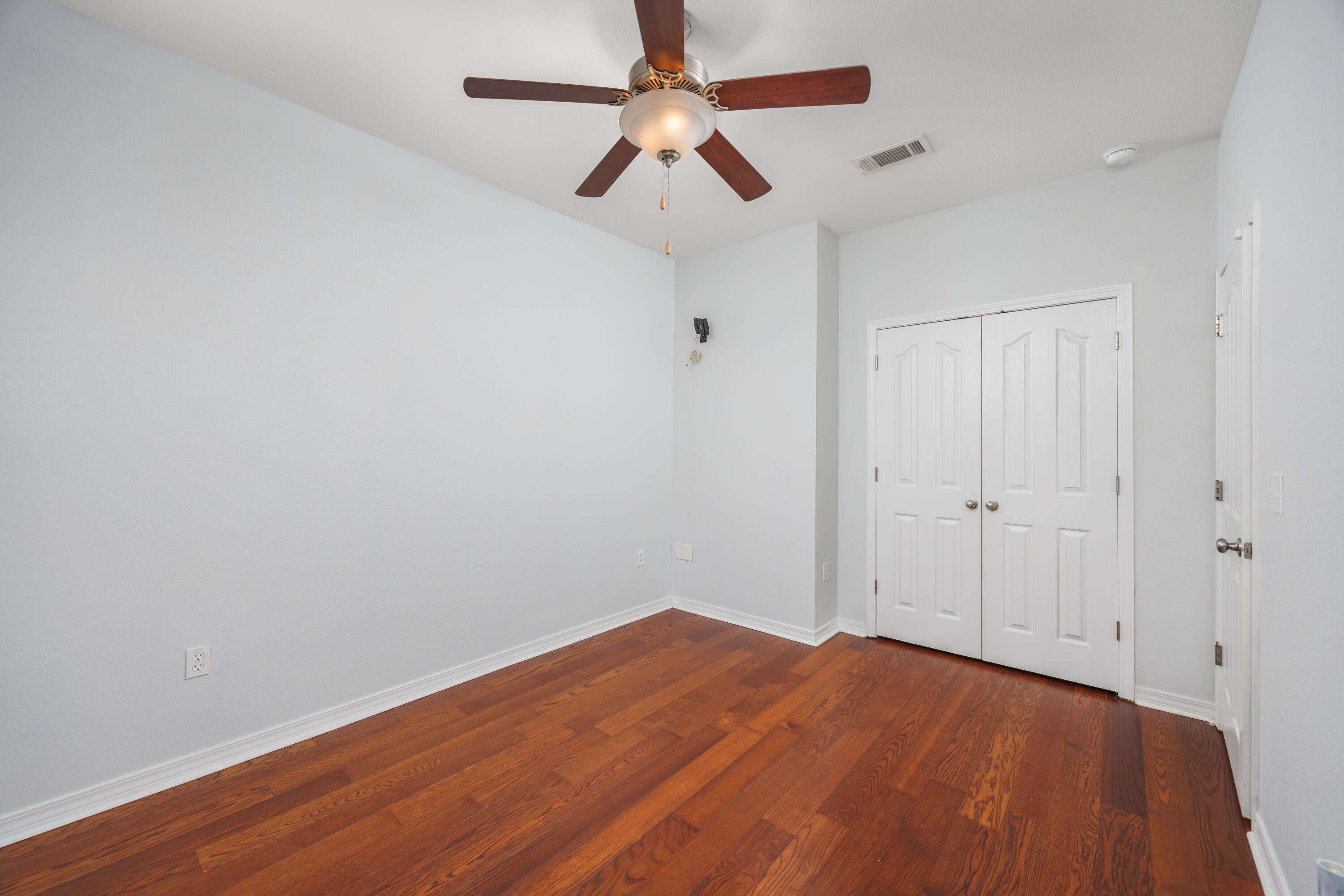 160 Concert Court Freeport, FL 32439 - Photo 20 of 31 160 Concert Court-26