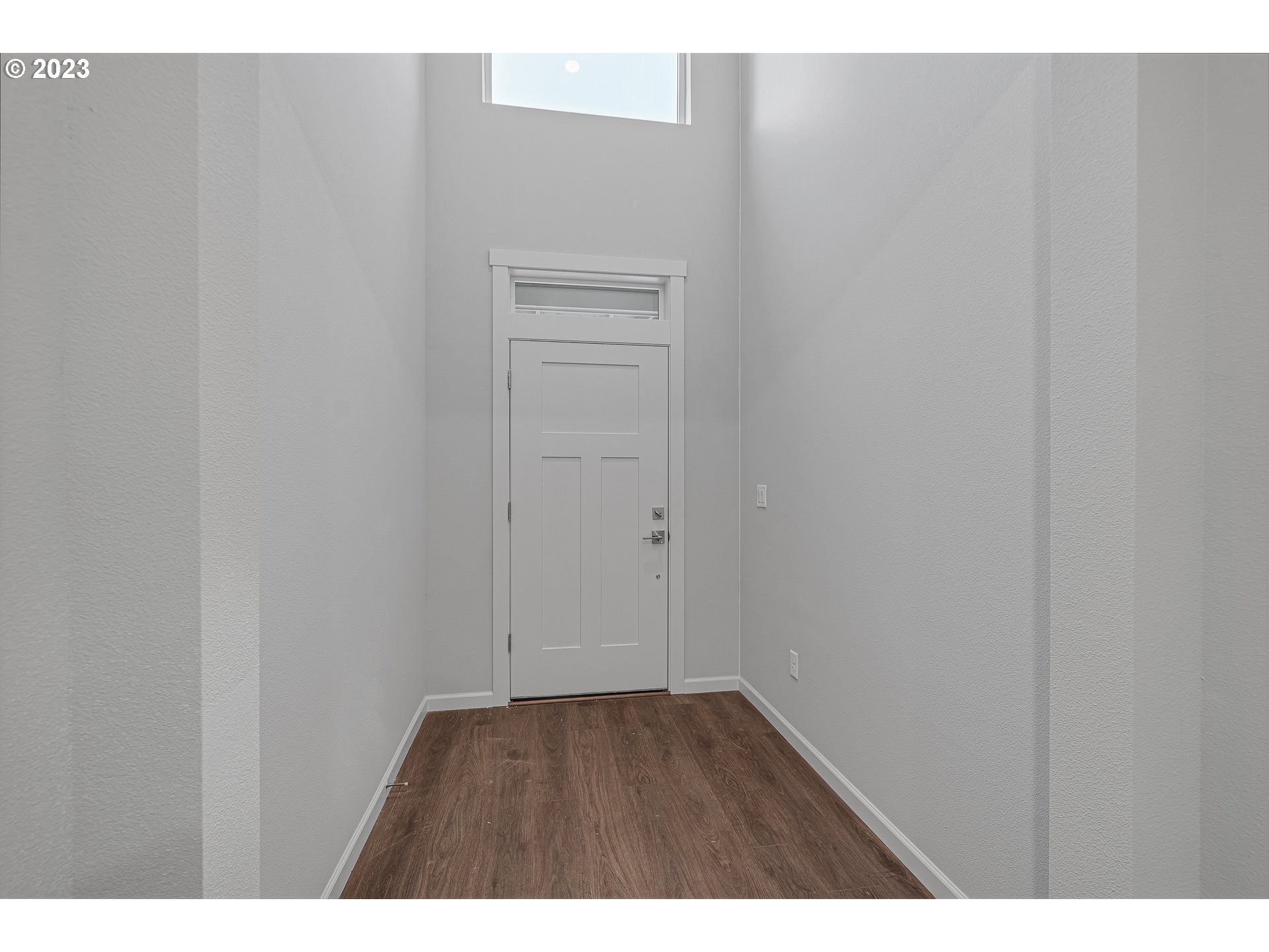 2609 South 4th Way Ridgefield, WA 98642 - Photo 3 of 25 a view of an empty room