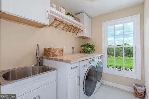 $1,295,000 | 9105 Goshen Valley Drive, Laytonsville, MD 20882
