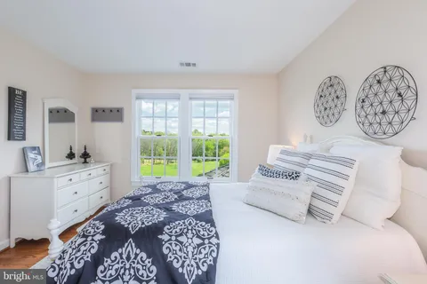 $1,295,000 | 9105 Goshen Valley Drive, Laytonsville, MD 20882