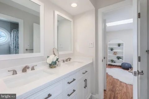 $1,295,000 | 9105 Goshen Valley Drive, Laytonsville, MD 20882