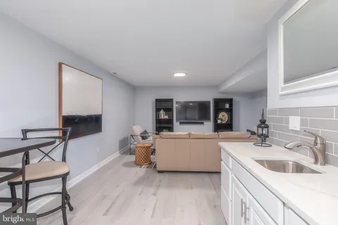 $1,295,000 | 9105 Goshen Valley Drive, Laytonsville, MD 20882