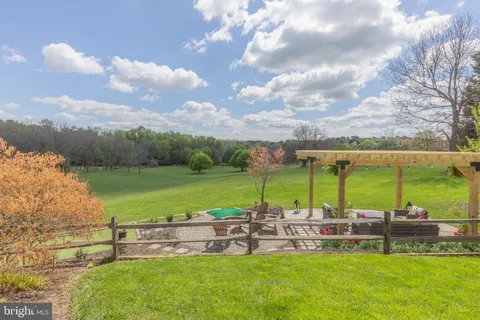 $1,295,000 | 9105 Goshen Valley Drive, Laytonsville, MD 20882
