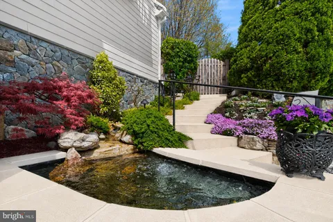 $1,295,000 | 9105 Goshen Valley Drive, Laytonsville, MD 20882