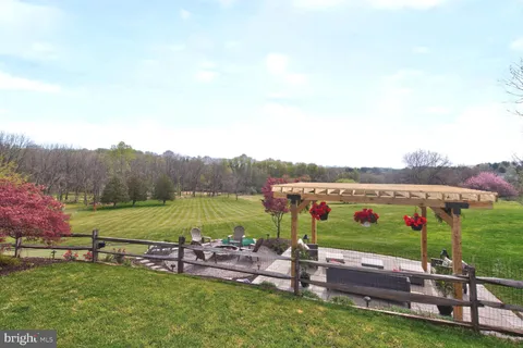 $1,295,000 | 9105 Goshen Valley Drive, Laytonsville, MD 20882