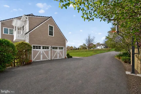 $1,295,000 | 9105 Goshen Valley Drive, Laytonsville, MD 20882