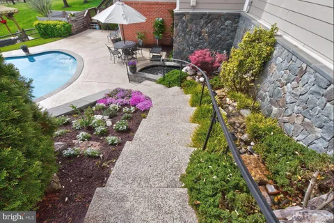 $1,295,000 | 9105 Goshen Valley Drive, Laytonsville, MD 20882
