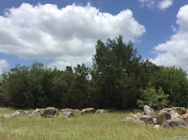 a view of a basketball court