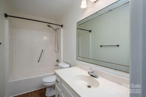 $199,000 | 815 Jamestown Drive, Unit 4, Gastonia, NC 28056