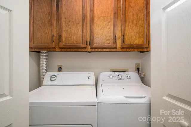 $209,000 | 815 Jamestown Drive, Unit 4, Gastonia, NC 28056