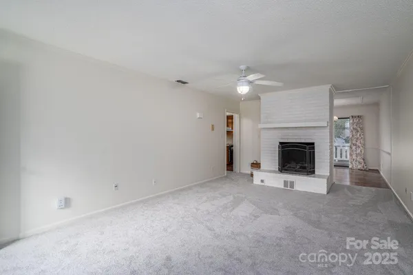 $199,000 | 815 Jamestown Drive, Unit 4, Gastonia, NC 28056