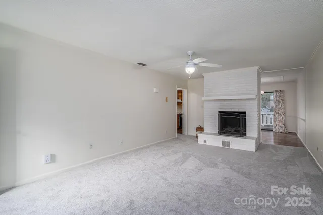 $209,000 | 815 Jamestown Drive, Unit 4, Gastonia, NC 28056