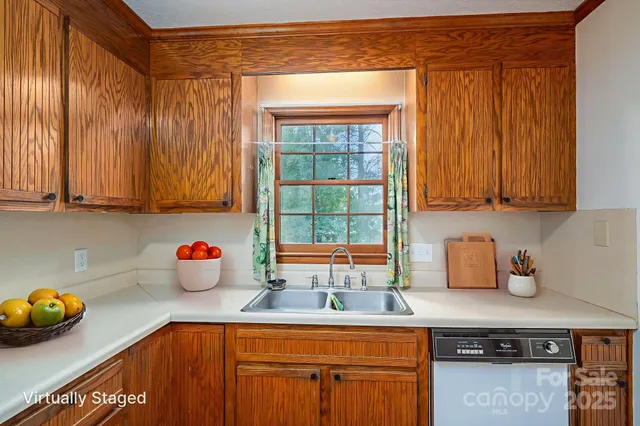 $209,000 | 815 Jamestown Drive, Unit 4, Gastonia, NC 28056