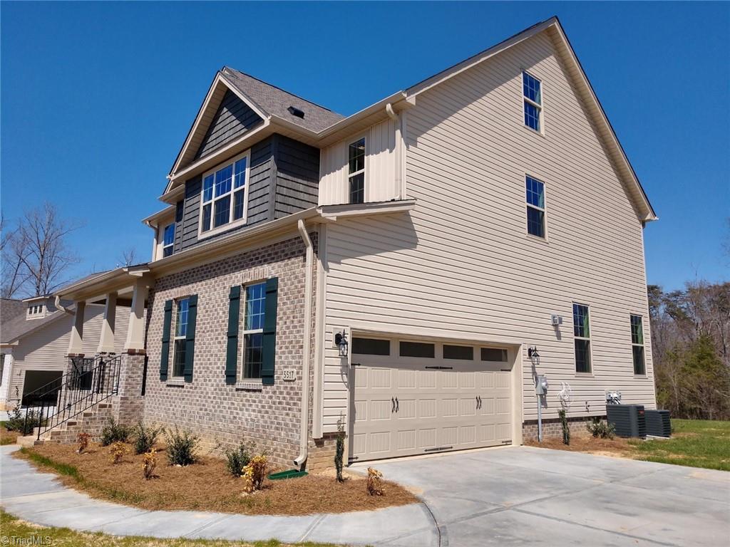 5430 Rambling Road Greensboro, NC 27409 - Photo 2 of 40