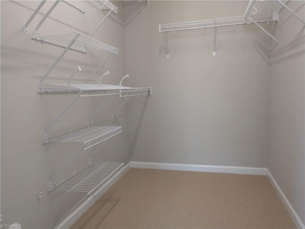 5430 Rambling Road Greensboro, NC 27409 - Photo 21 of 40