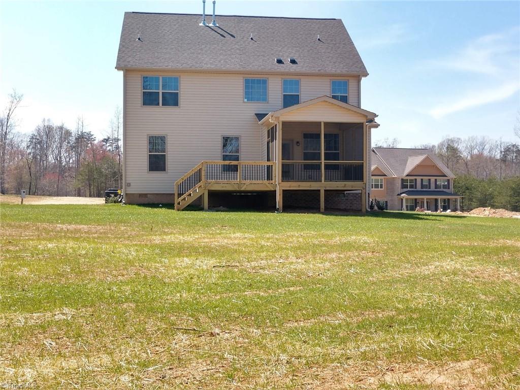 5430 Rambling Road Greensboro, NC 27409 - Photo 5 of 40