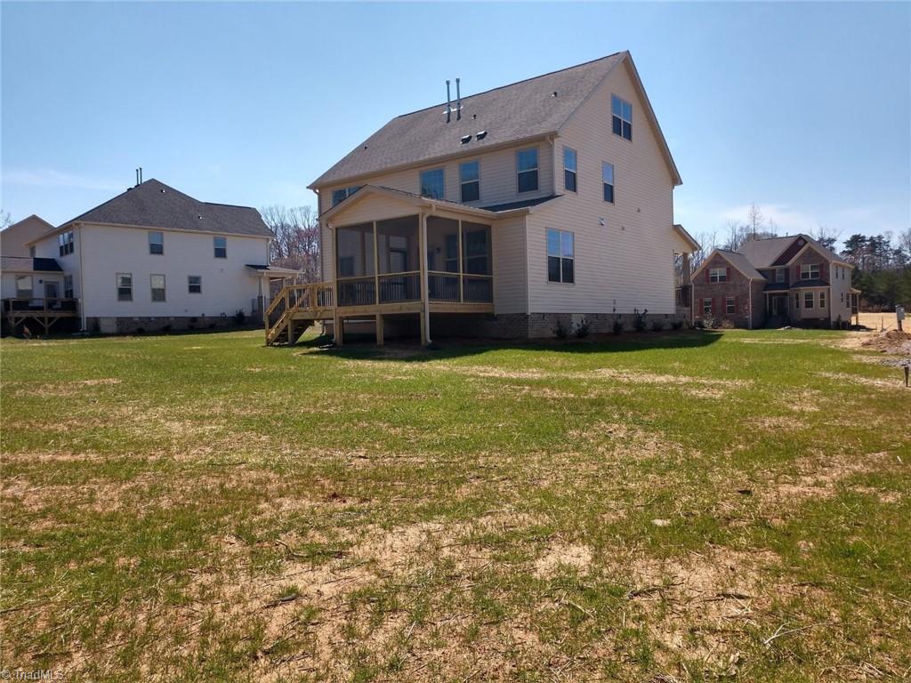 5430 Rambling Road Greensboro, NC 27409 - Photo 6 of 40
