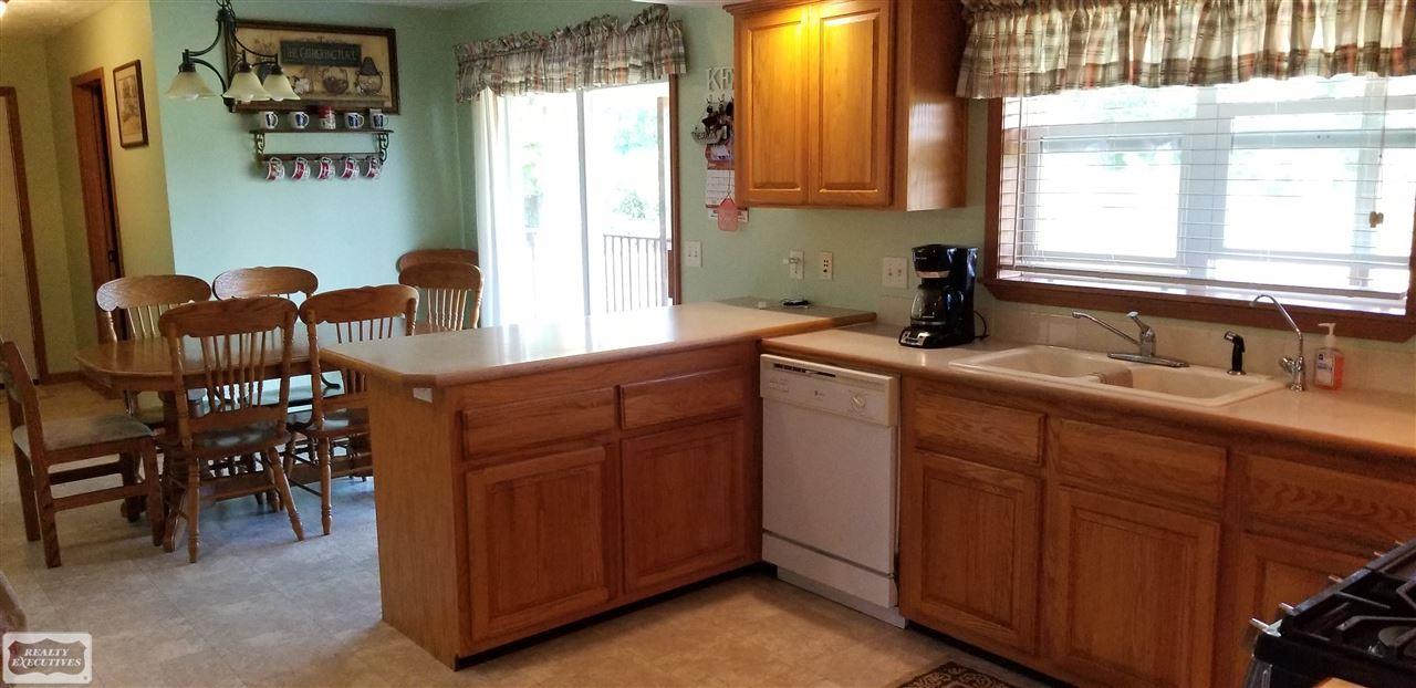 13847 Masters Road Allenton, MI 48002 - Photo 7 of 37