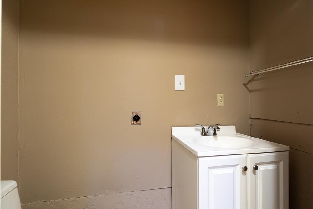 355 Waldeberg Road Ben Lomond, CA 95005 - Photo 25 of 31 Gallery Image 25