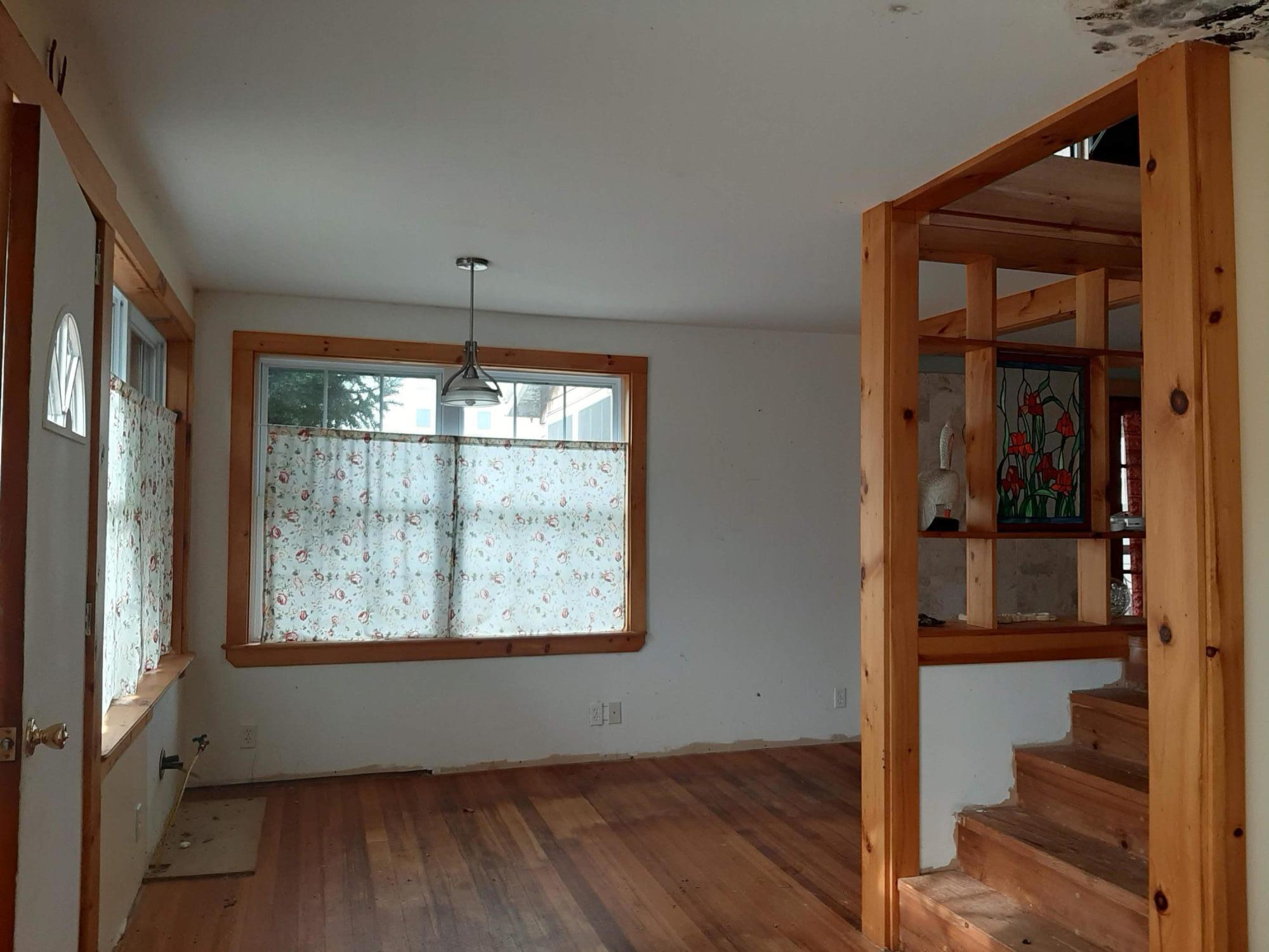 163 Huddle Road New Harbor, ME 04554 - Photo 6 of 21 20201029_113531