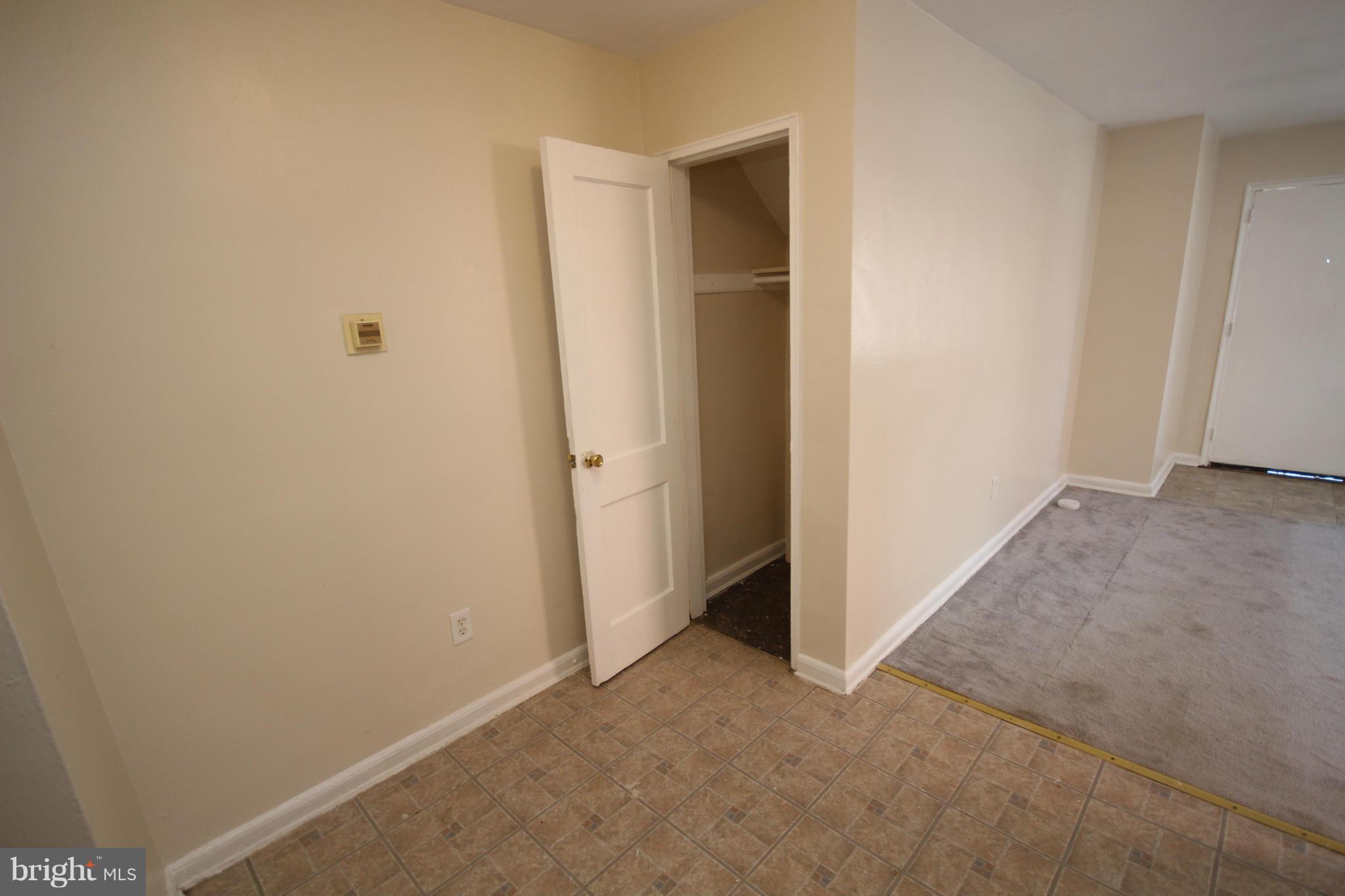 323 54th Street Northeast Washington, DC 20019 - Photo 4 of 16 Interior (General)