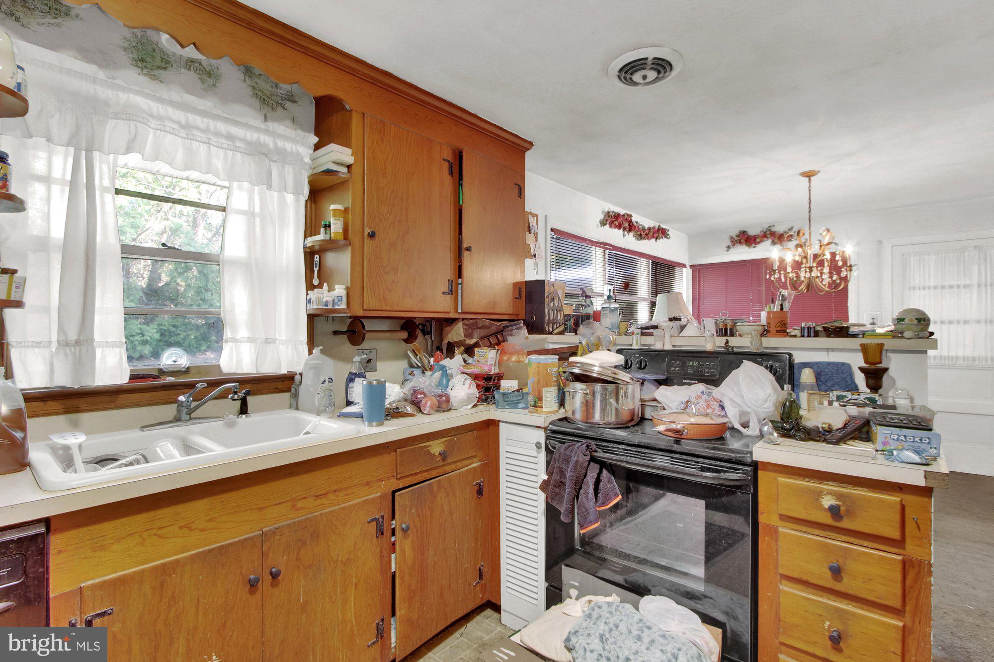 815 Glendale Road York, PA 17403 - Photo 12 of 29 Gallery Image 12