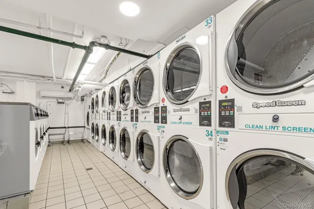 $3,995 | 340 East 93rd Street, Unit 8H | Upper East Side