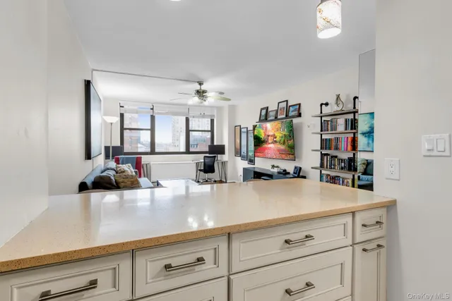 $3,995 | 340 East 93rd Street, Unit 8H | Upper East Side