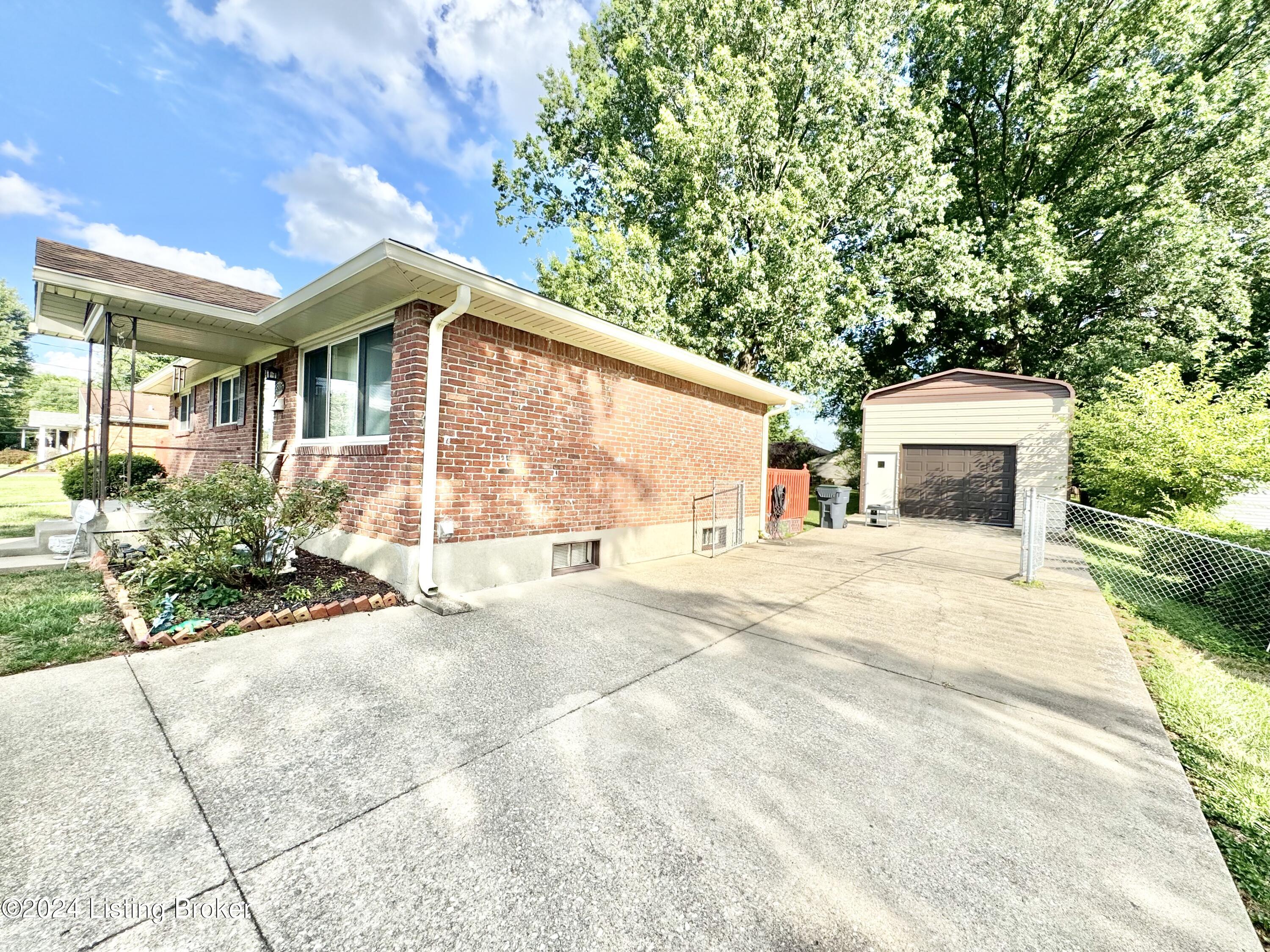 5316 Adkins Road Louisville, KY 40219 - Photo 43 of 46 IMG_1587