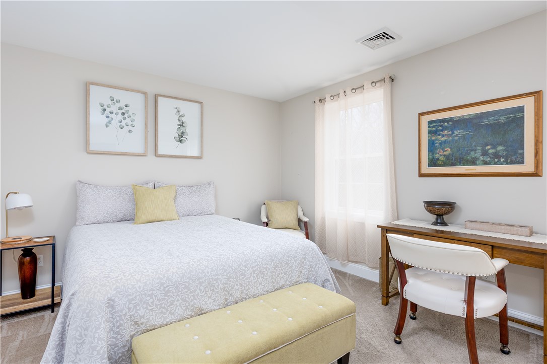 134 Cobble Hill Road Lincoln, RI 02865 - Photo 22 of 33