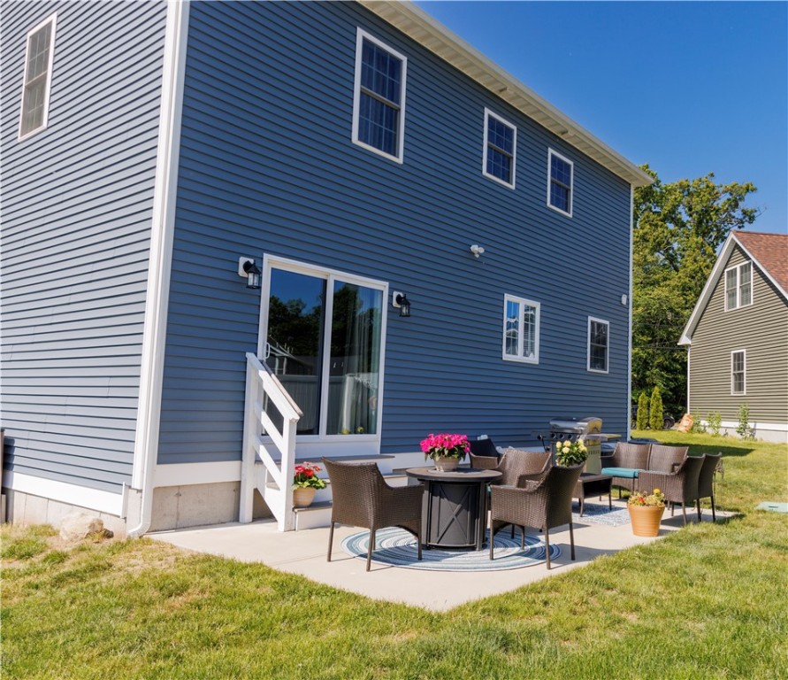 134 Cobble Hill Road Lincoln, RI 02865 - Photo 33 of 33