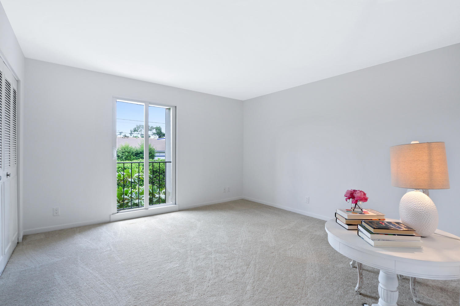 384 Golfview Road, Unit F North Palm Beach, FL 33408 - Photo 14 of 20 384 Golfview Rd North Palm-large-014-12-