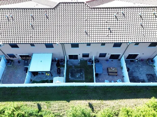 $2,800 | 3511 West 89th Place, Unit 3511, Hialeah, FL 33018