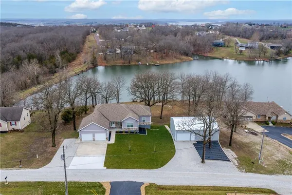$529,500 | 27487 Isabella Lane, Warsaw, MO 65355