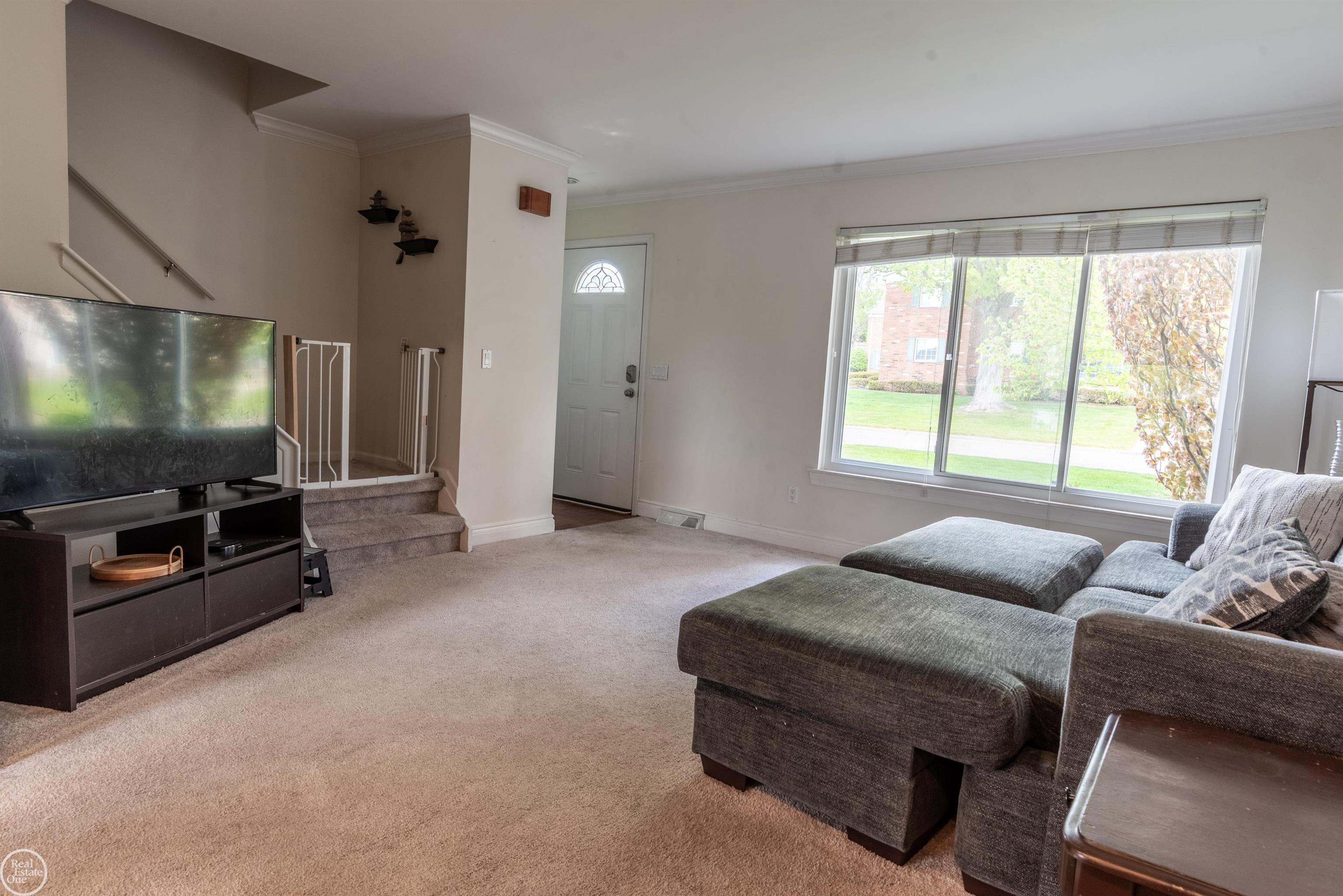 444 Miller Avenue Rochester, MI 48307 - Photo 2 of 19 Gallery Image 2