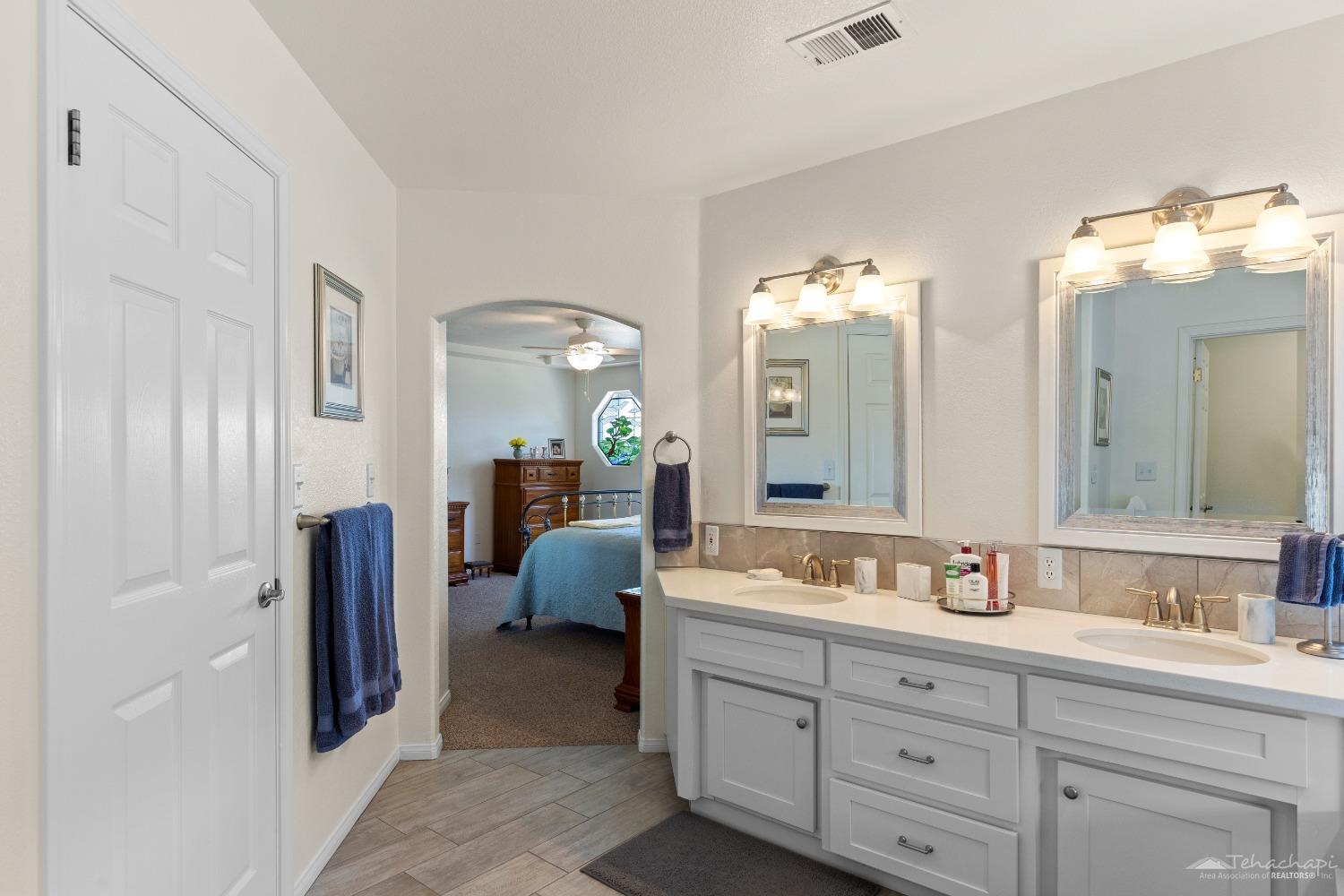 20431 Old Town Road Tehachapi, CA 93561 - Photo 29 of 89 Gallery Image 29