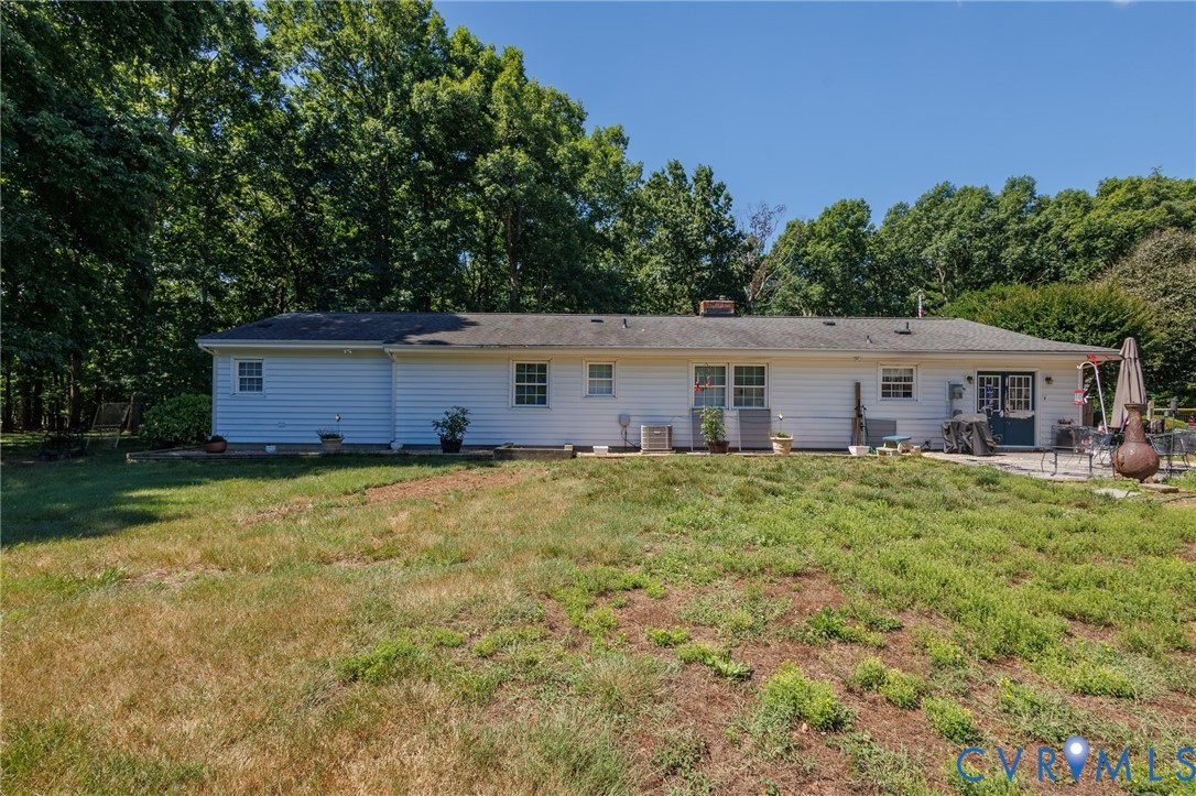 16400 Five Forks Road Amelia Court House, VA 23002 - Photo 5 of 63