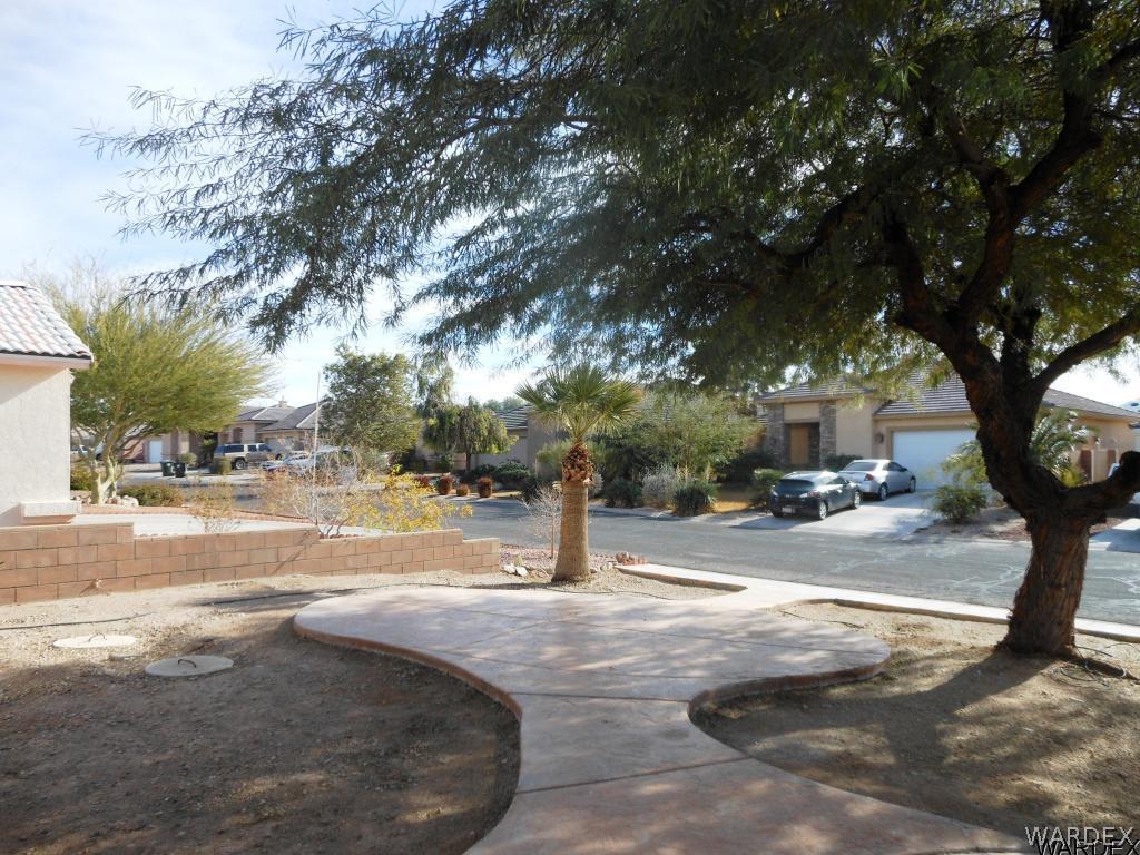 2135 Jamie Road Fort Mohave, AZ 86426 - Photo 3 of 18