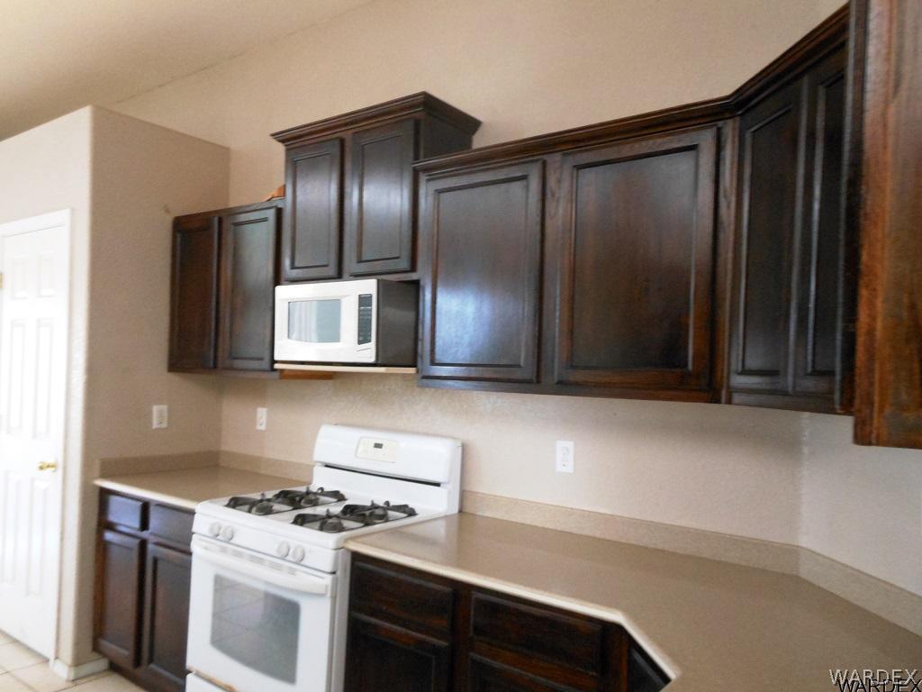 2135 Jamie Road Fort Mohave, AZ 86426 - Photo 7 of 18 Kitchen