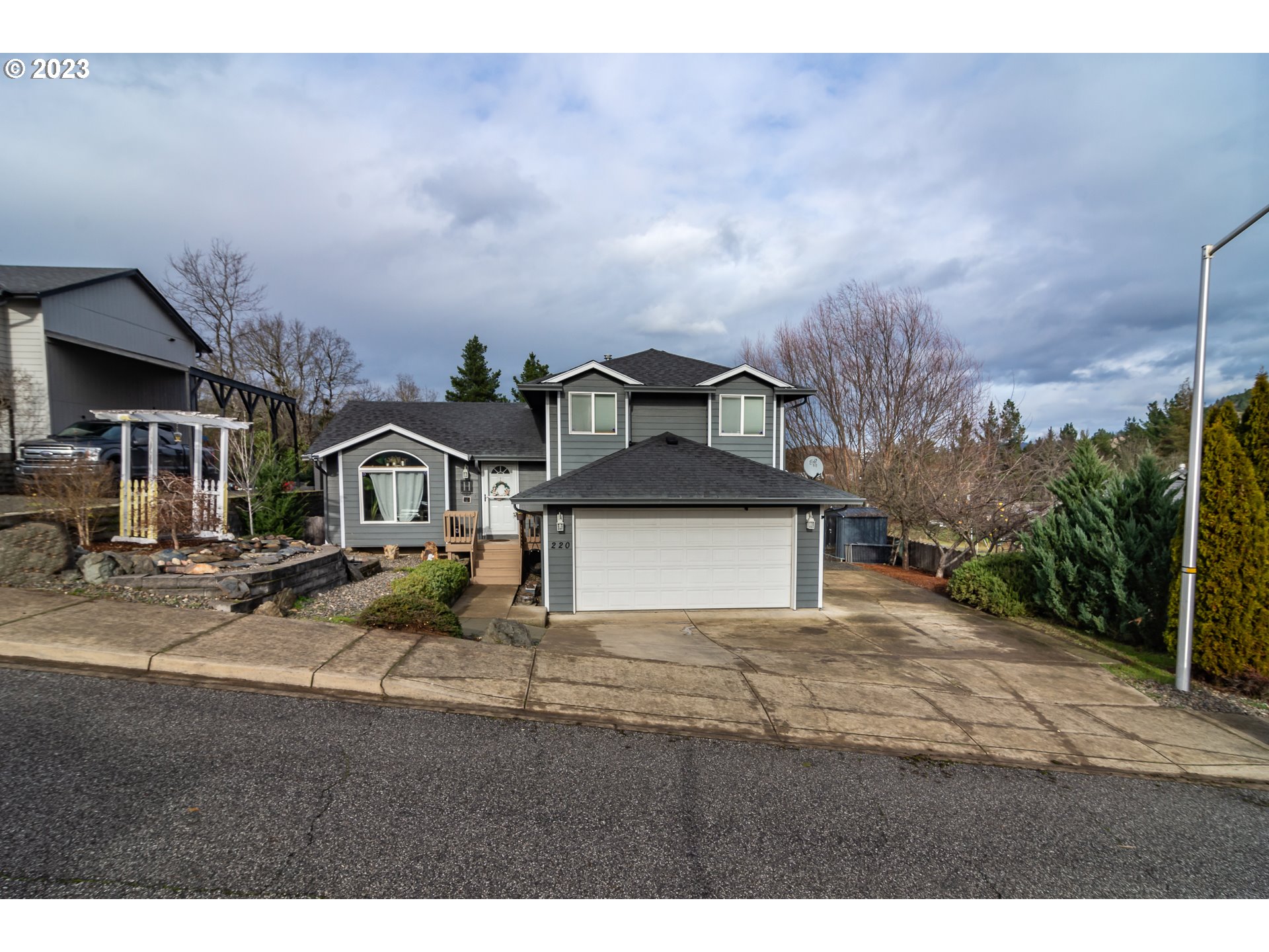 220 Northeast Rose Ridge Drive Winston, OR 97496 - Photo 31 of 32 Gallery Image 31