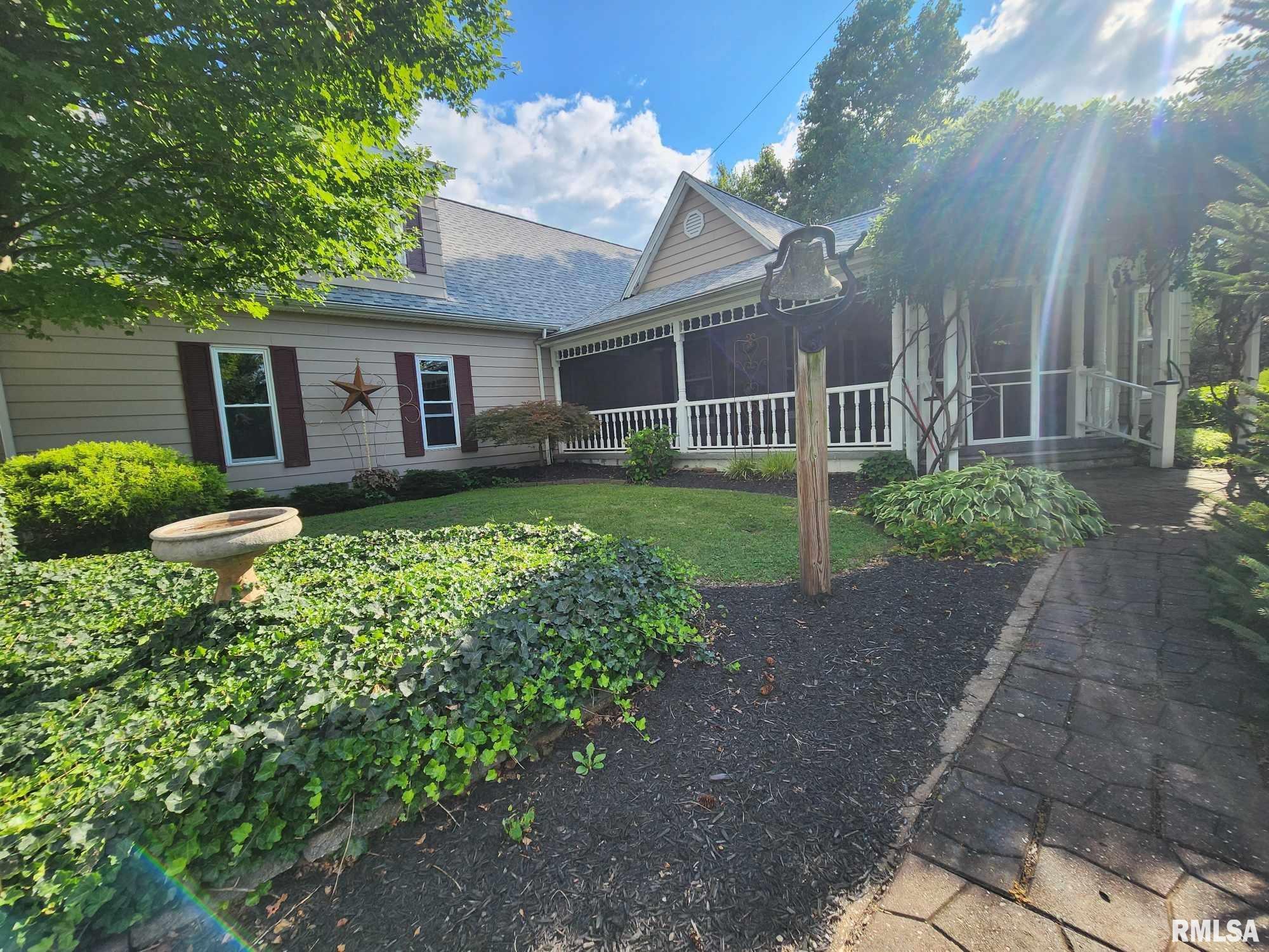 32 East Main Street Ewing, IL 62836 - Photo 7 of 63 Gallery Image 7