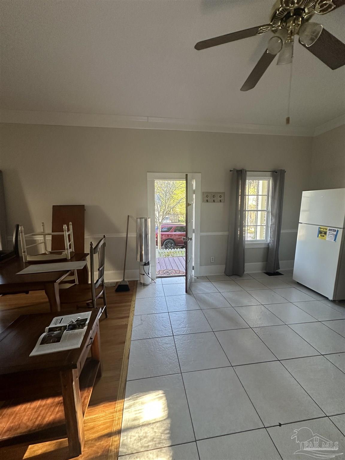 310 E Lane Pensacola, FL 32501 - Photo 3 of 13