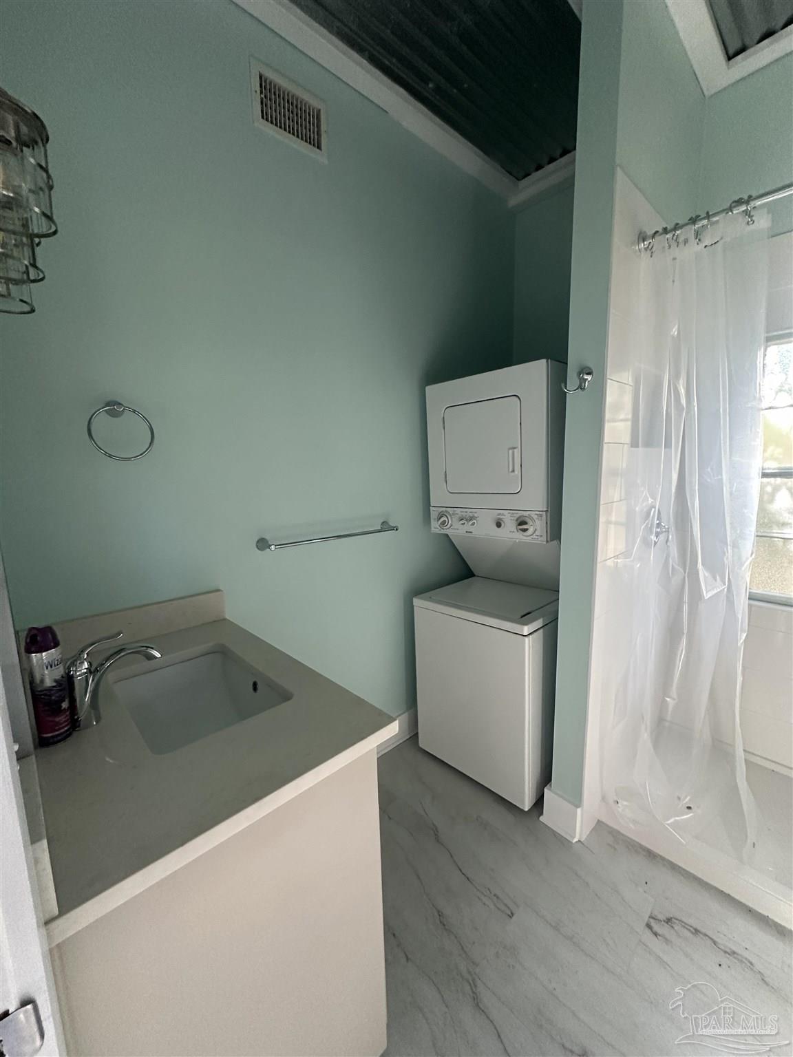 310 E Lane Pensacola, FL 32501 - Photo 6 of 13