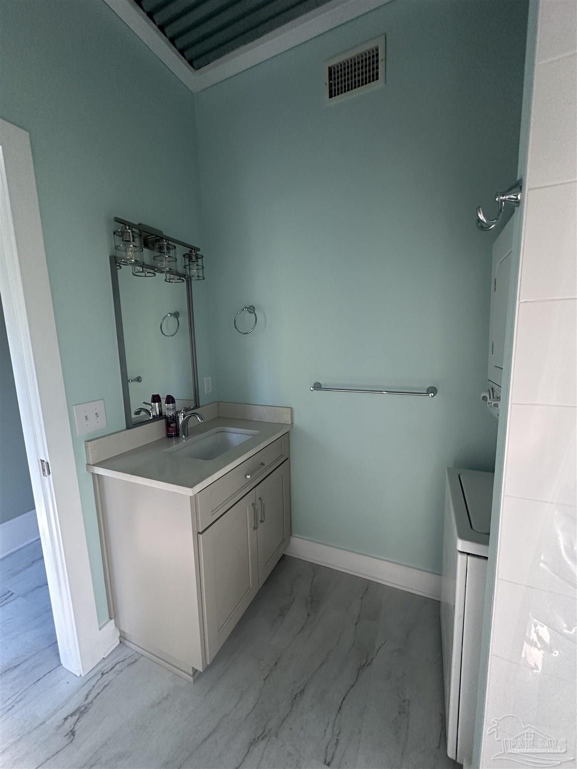 310 E Lane Pensacola, FL 32501 - Photo 8 of 13